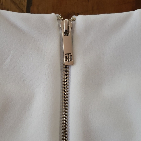 TOMMY HILFIGER SLEEVLESS DRESS - Picture 7 of 14